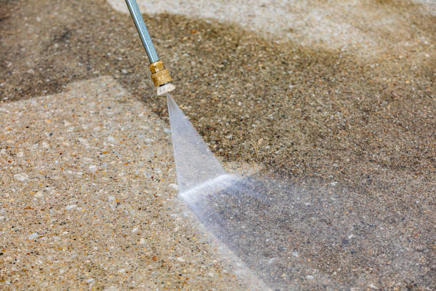 Best Pool Deck Cleaning  in Desoto, TX